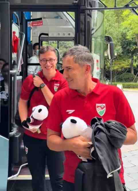 马尔代夫主帅:感谢中国足协的邀请,若不接受挑战可能会后悔